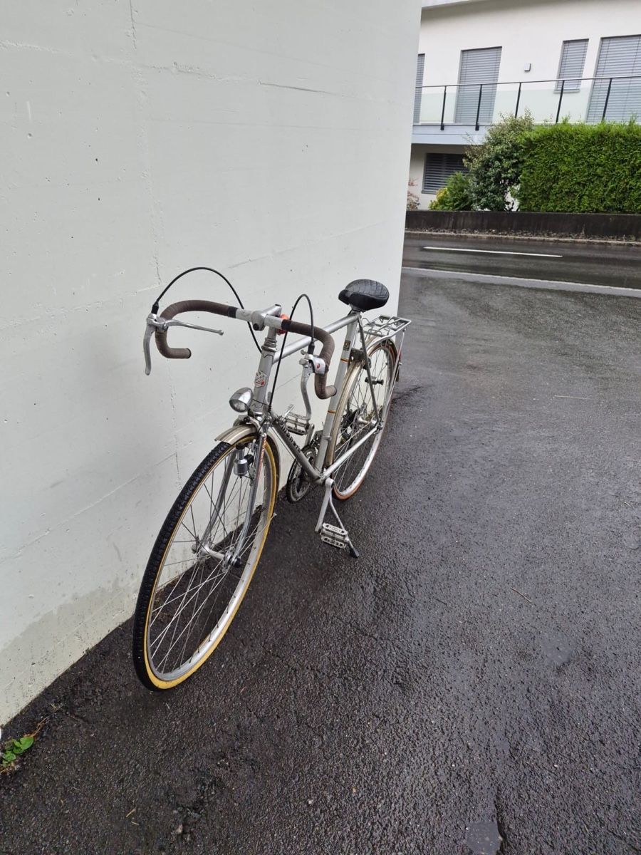 Mondia Biciclette: Rennvelo Mondia Farbe silber – Usato da Hofstetten SO venduto da Smari6 1