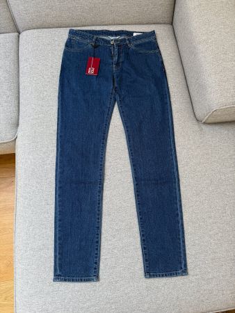Neue, stylische Jeans, Grösse 30, PT05