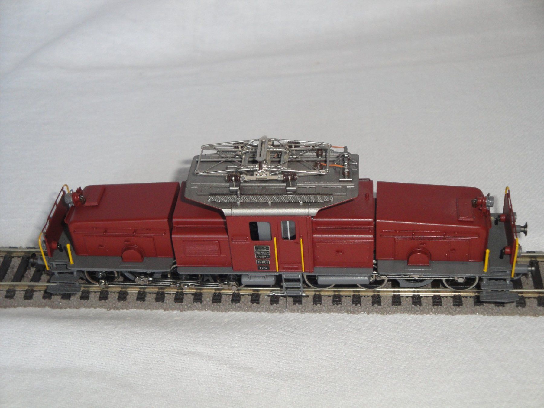 Metropolitan Modellini di ferrovie: Metropolitan SBB-Rangierlok Ee 6/6 I 16801 – Nuovo (secondo la descrizione) da Wolfwil venduto da heinzs3575 6