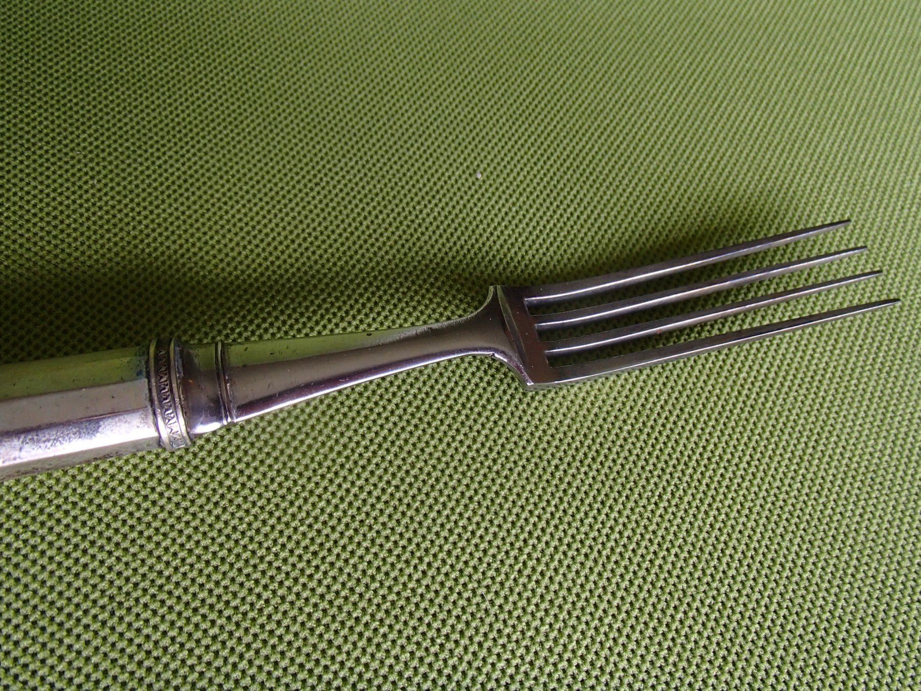 Forchette: versilberte Art Deco Fleischgabel – Usato da Schöfflisdorf venduto da pullux 1