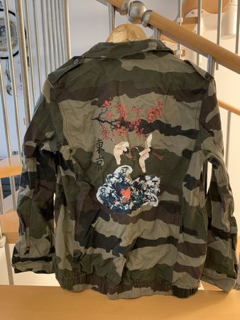Blouson militaire imprimé Bershka taille M neuf
