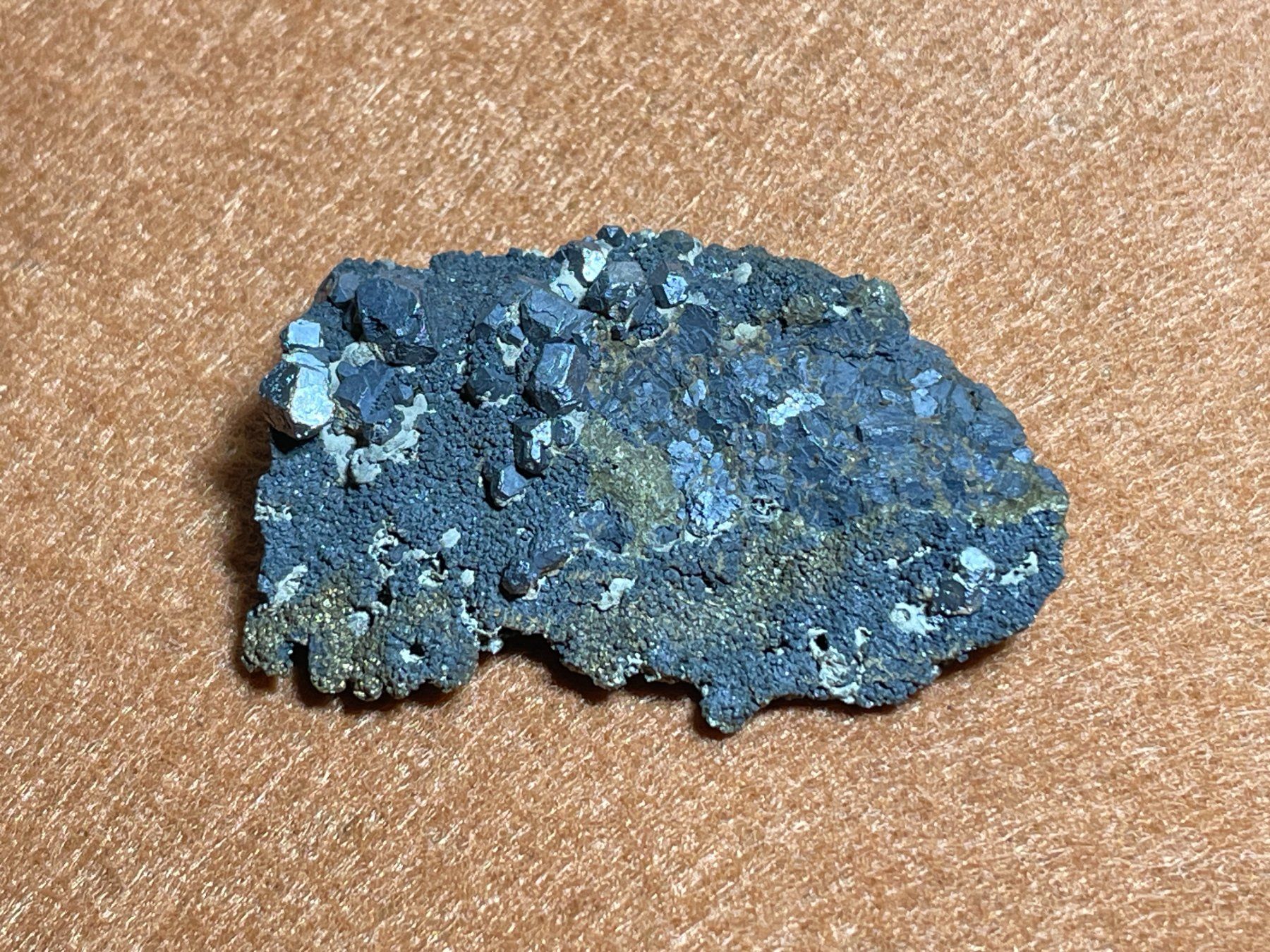 Minerali & Pietre curative: Galène et pyrite – Usato da Cernier venduto da Tashi_Delek