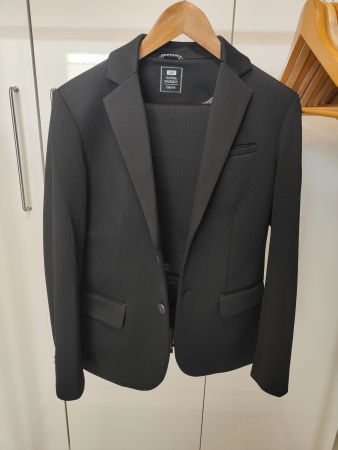 Anzug schwarz von WE 152/158