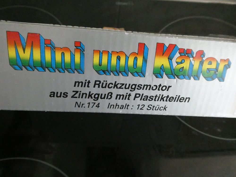BBJunior My 1st Soft Car – Polizeiauto Mit Rückzugsmotor & Abnehmbarem Plüschkörper, Spielzeug Ab 12 Monaten, 13 Cm