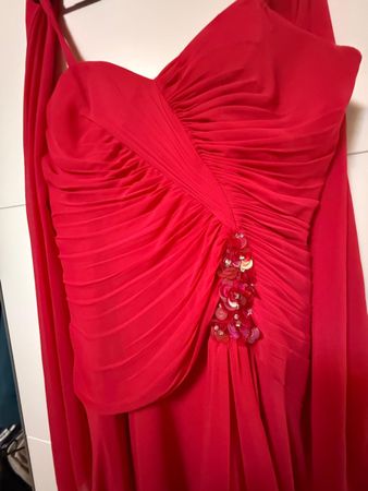 Pinkes Abendkleid