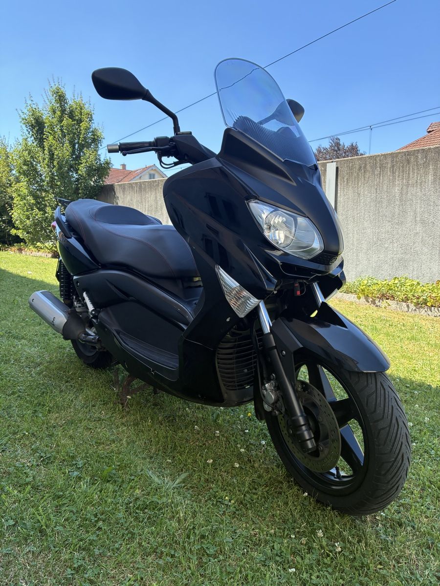 Yamaha Scooters: Yamaha 250 X MAX – Gebraucht aus St.Gallen von niki112 1