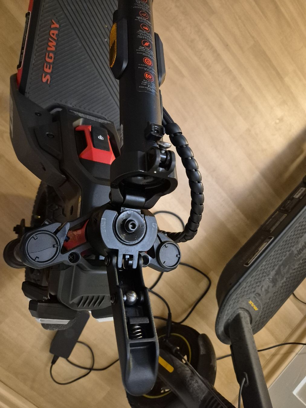 Segway Kickboard: zt3pro segway  – D'occasion à Dielsdorf par BARDARRU 2