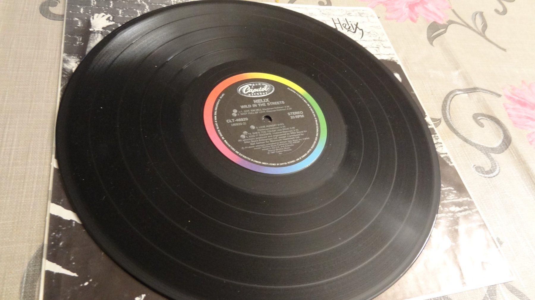 Dischi in vinile: Helix - Wild in the Streets LP – Usato da Olten venduto da Disc-Ausverkauf 3