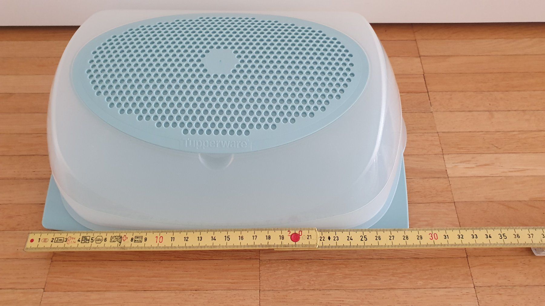 Tupperware Recipients et similaires: Tupperware  Käsemax/Käseglocke – D'occasion à Laufenburg par megane1959 1