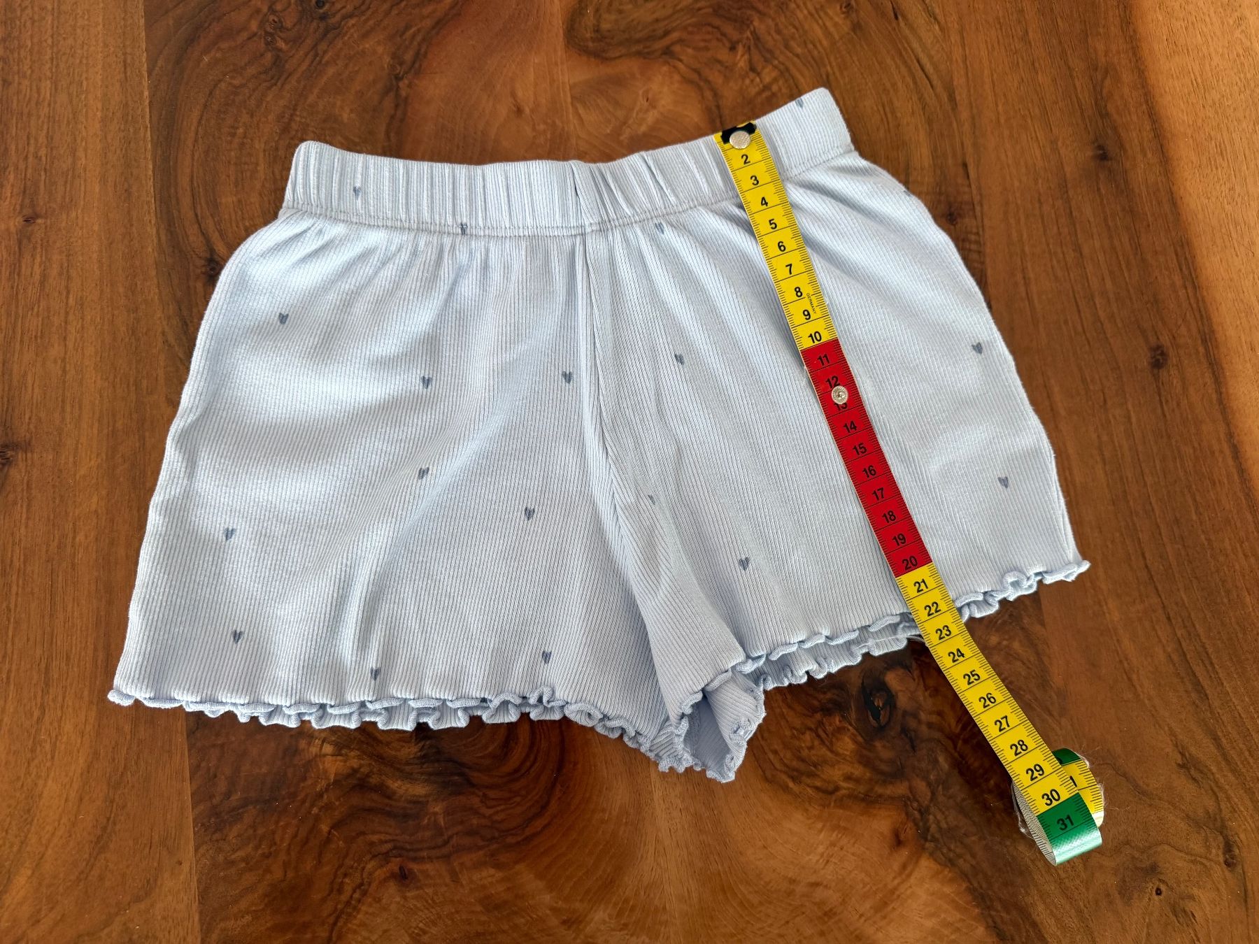 Next Pantaloni: Shorts, Next, Grösse 104 – Usato da Haslen AI venduto da s176 3