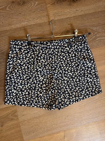 Zara Basic Shorts Damen Grösse S,(M)Vogelmuster guter Zustan