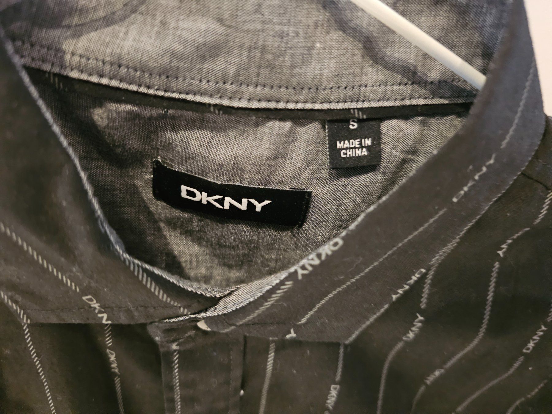 DKNY Hemden: DKNY Hemd Gr. M – Neu (gemäss Beschreibung) aus Zürich von TrueTrade 1