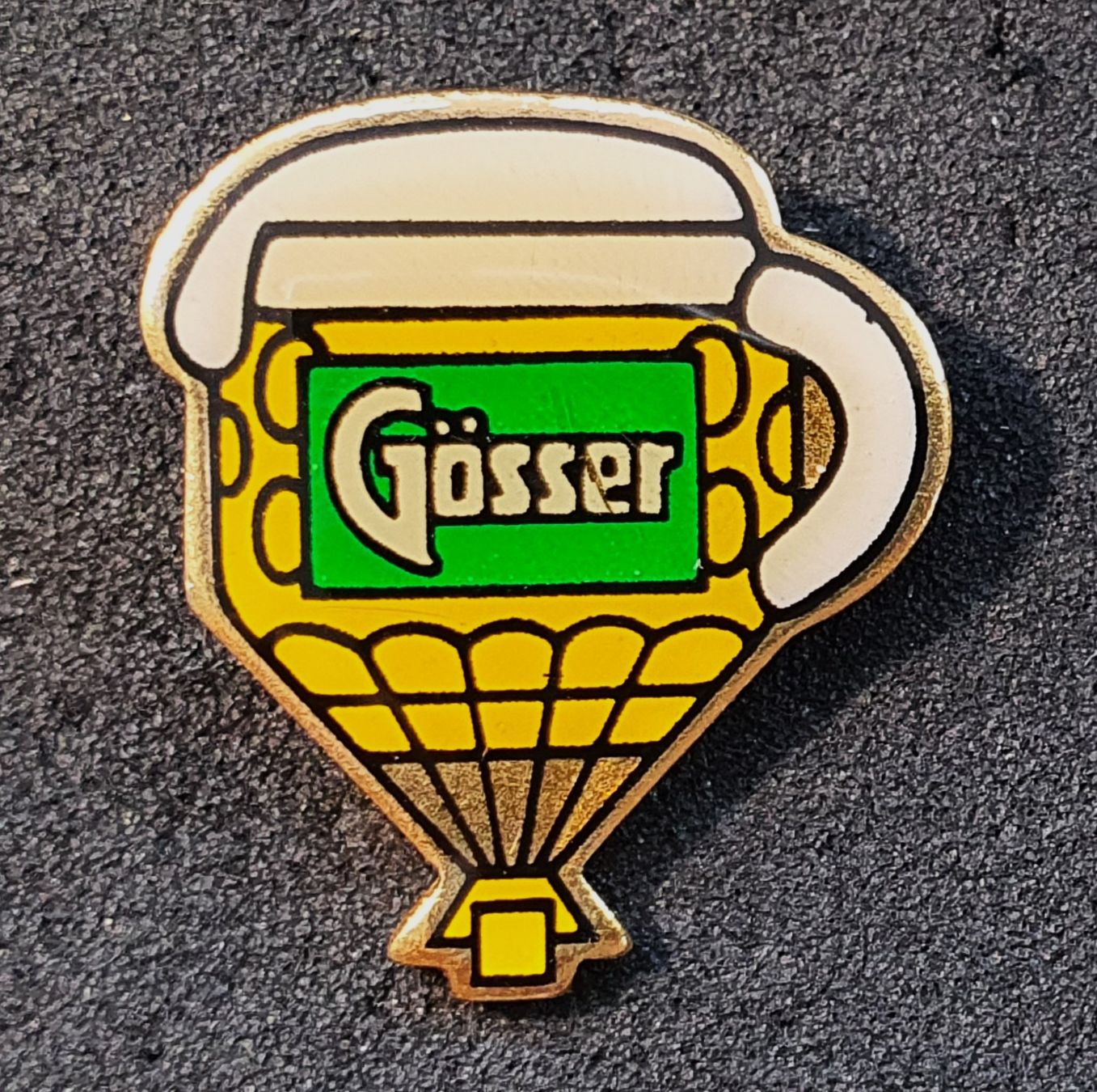 Placchette & Badge: CC029 - Pin Ballon Gässer Bier – Usato da Reinach BL venduto da Boston-Verkauf