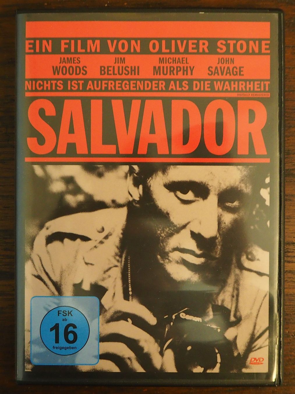 Alle DVDs: Salvador / James Woods – Gebraucht aus Chur von big_5zx8