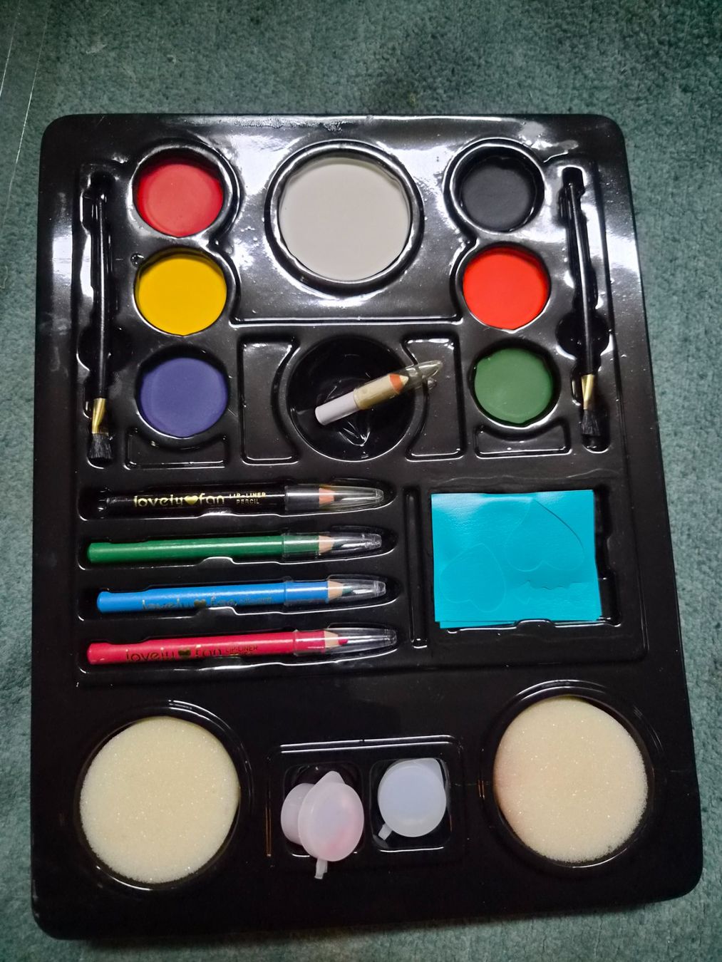 Make-up: Fasnachtsgesichts Schminke – Usato da Regensdorf venduto da Mischa88 1