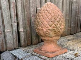 Tannenzapfen Terracotta, Gartenschmuck