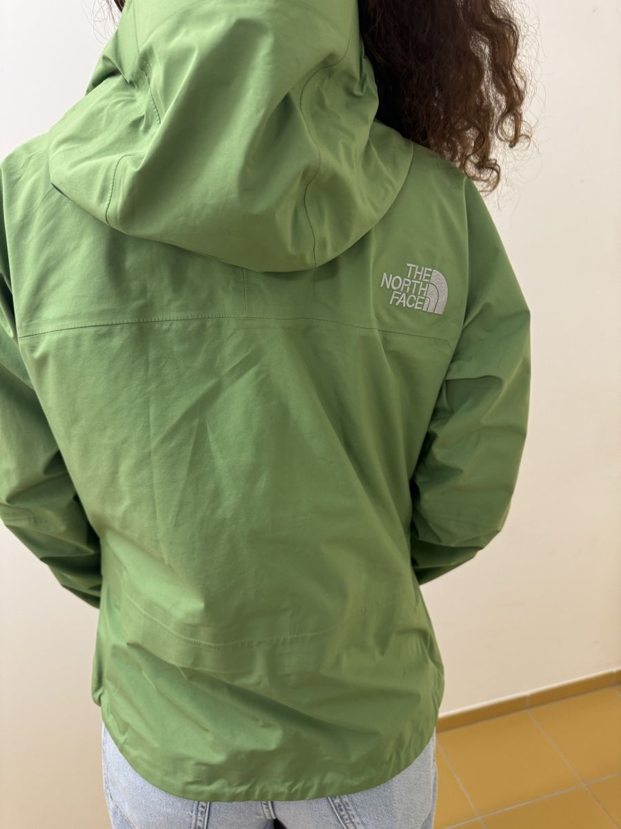 North Face Giacche: The North Face Summit Series Jacket – Nuovo (secondo la descrizione) da Montagnola venduto da jamylafy 1