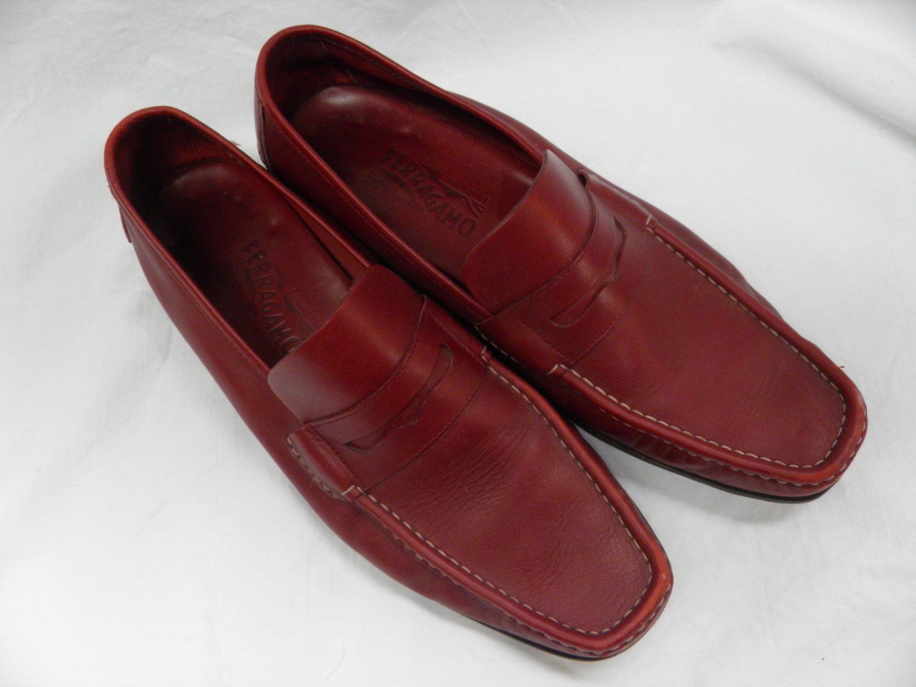 Salvatore Ferragamo Scarpe da uomo: Herren Schuhe FERRAGAMO, rot, Gr. 10.5 – Usato da Rüti ZH venduto da corvus-corvus