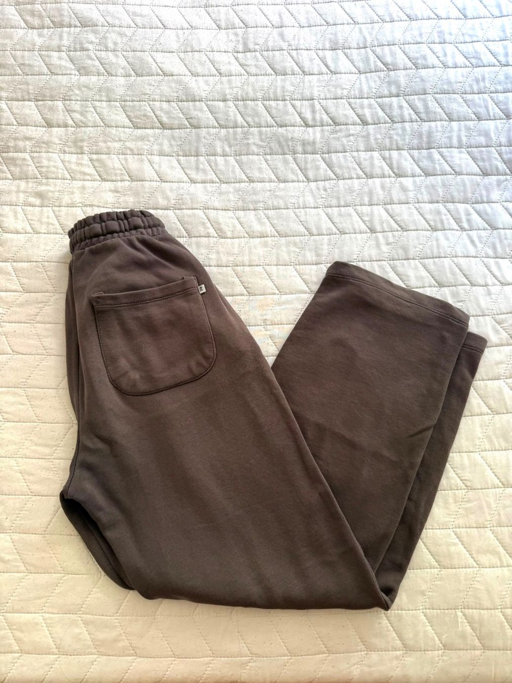 Bershka Pantaloni: Jogging marron taille XS bon état – Usato da Collonge-Bellerive venduto da mat_fvx2