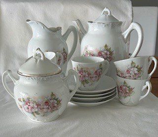 Set di piatti: Kaffeeservice. – Usato da Tägerschen venduto da Guido46