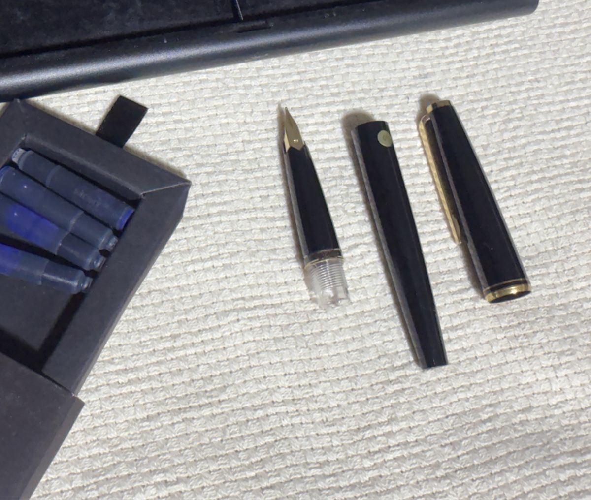 Montblanc Penna & Evidenziatori: Montblanc Füllfederhalter 14 Katar – Usato da Kreuzlingen venduto da Vitali_93