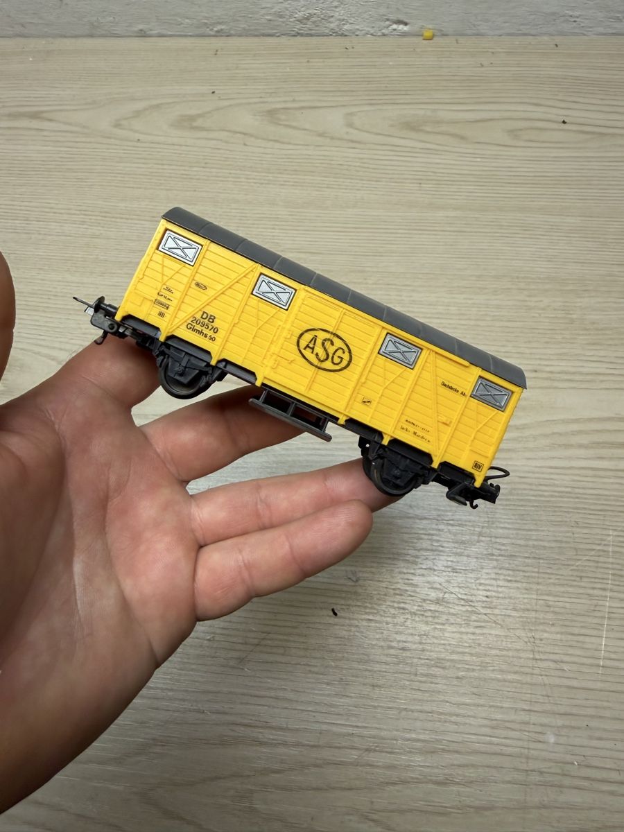 Lima Modellini di ferrovie: Lima Güterwagen  – Usato da Herzogenbuchsee venduto da ioa_zcm6 1