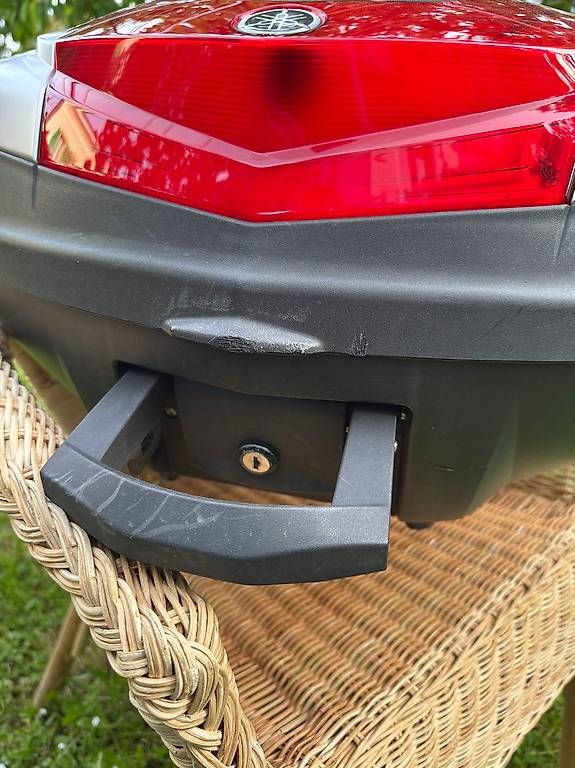 Yamaha Topcase: Top case Yamaha TMAX 530 – Usato da Torny le Grand venduto da geldof01 2