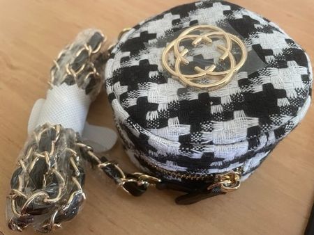 CHRIST MINI BAG NEUF 9 CM DIAMETRE 7 CM LARGEUR