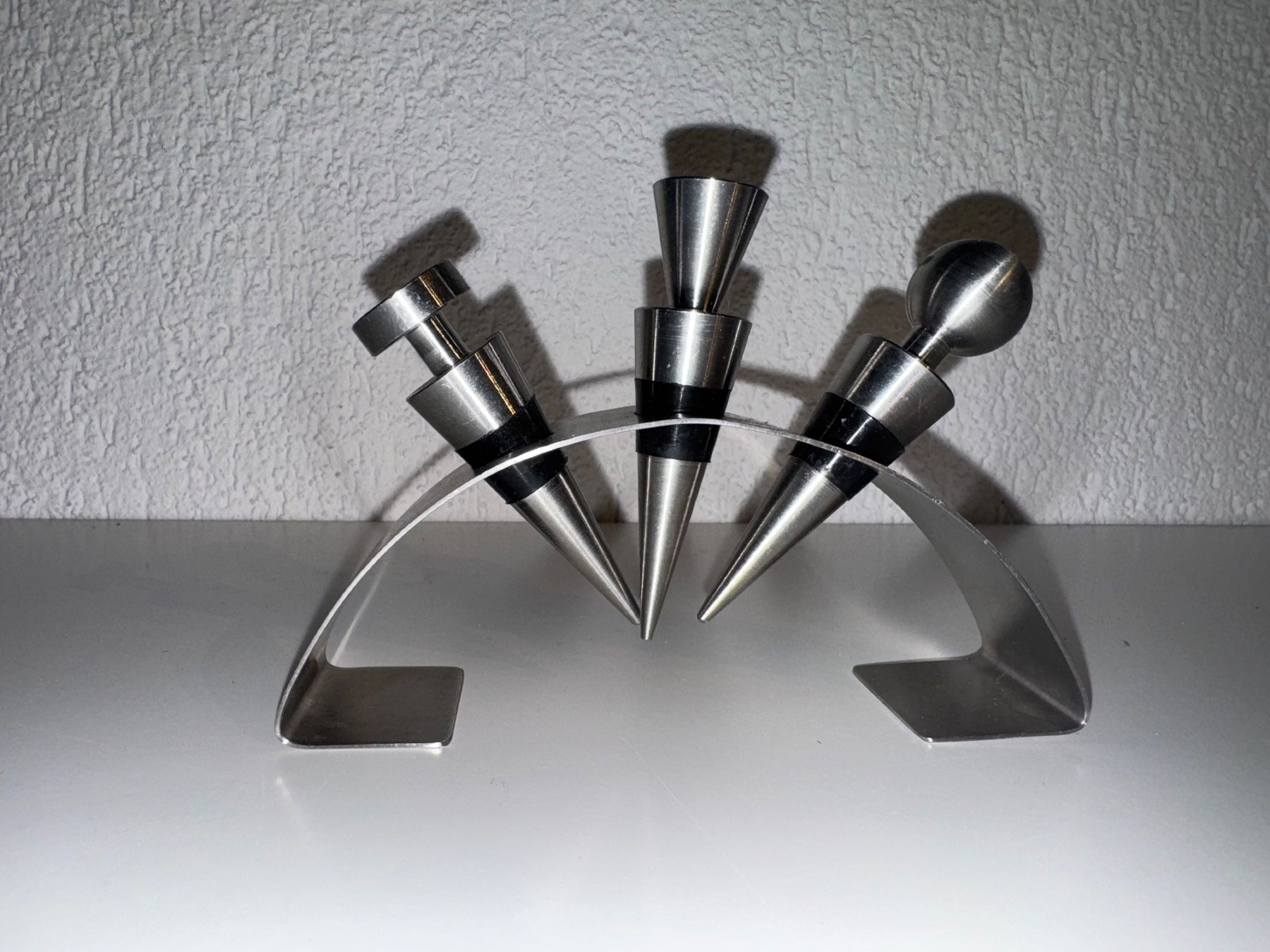 Apribottiglie & Tappi per chiusura: Set: 3 Flaschenverschluss aus Metall – Usato da Grosswangen venduto da Second_hand_paradise