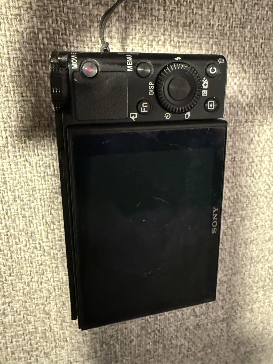 Sony Cyber-shot DSC-RX100 III Kompaktkamera schwarz (D'occasion) à Worb ...