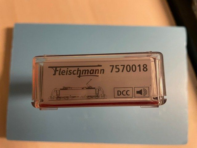 Fleischmann Modelleisenbahnen: Fleischmann 7570018 DDC&Sound E-Lok BR185.2 DB – Gebraucht aus Horgen von jehaupt38 2