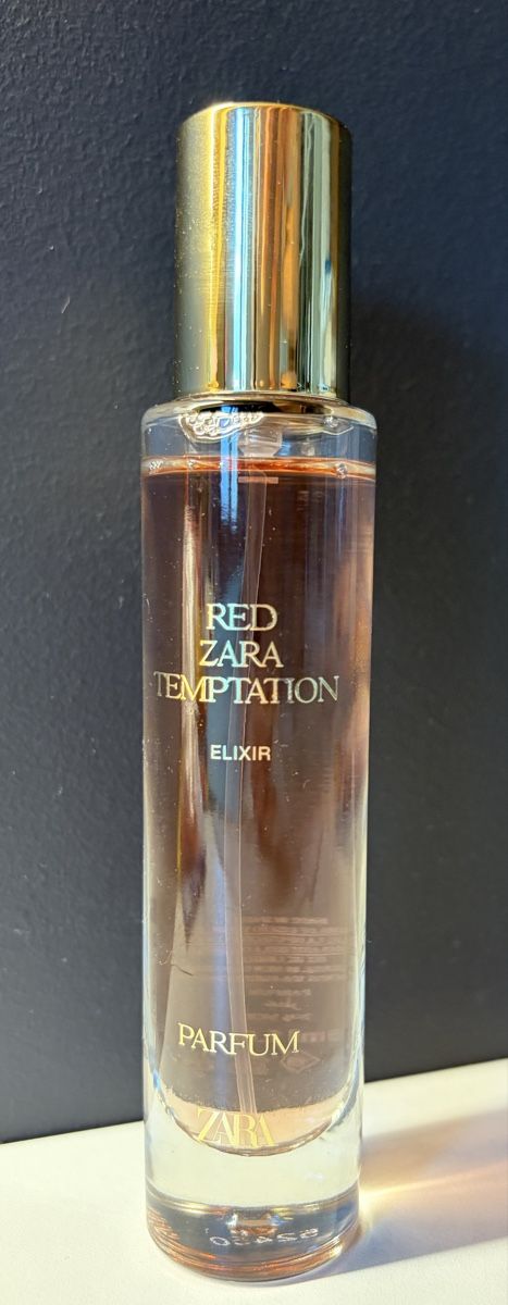 Zara Parfums & Eau de Toilette: Parfum Red Zara Temptation – Neuf (Voir description) à Poschiavo par sciat