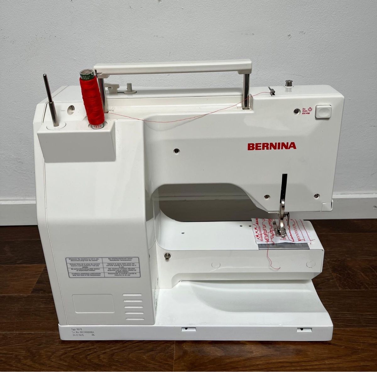 Bernina Macchine da cucire: Nähmaschine Bernina 1070 – Usato da Dietikon venduto da rex_y789 2