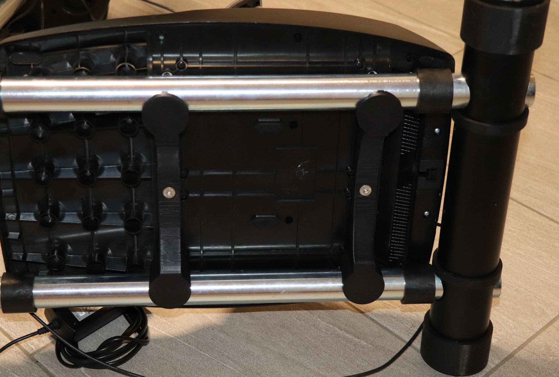 Logitech Controller: Wheel Stand Pro mit Logitech G27 – Gebraucht aus Holderbank AG von Pasci72 4