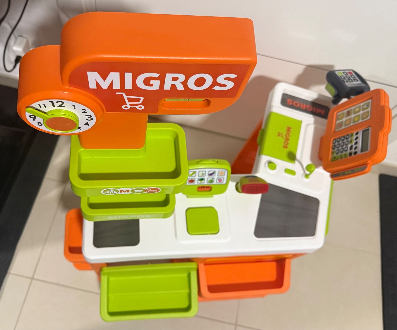 Migros Spielzeuge: Migros-Kinder Station + Kasse + Zubehör – Gebraucht aus Contone von Chaos76 1