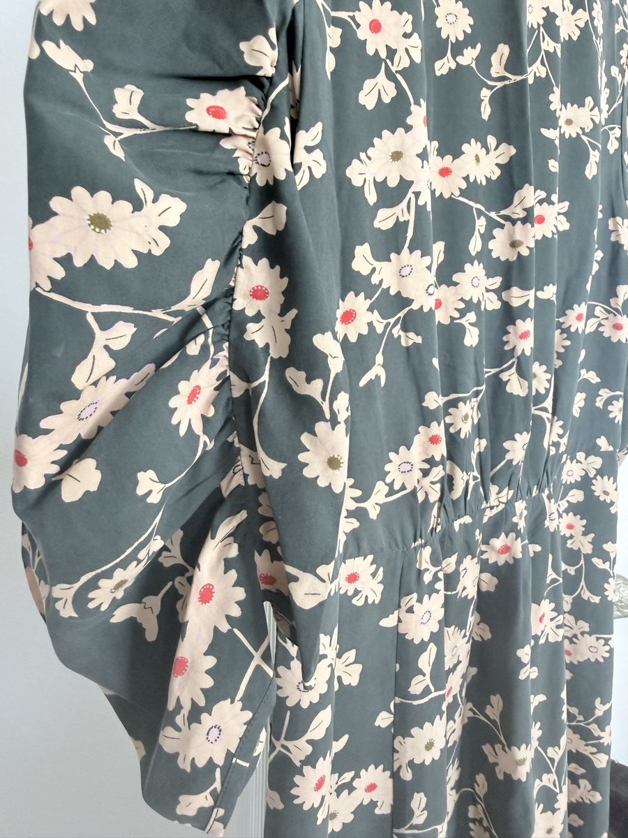 Toast Vestiti: Toast. Seidenkleid. Gr 38. – Nuovo (secondo la descrizione) da Zürich venduto da Reloved2020 4