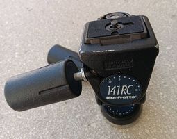 Manfrotto - Testa 3D modello 141 RC
