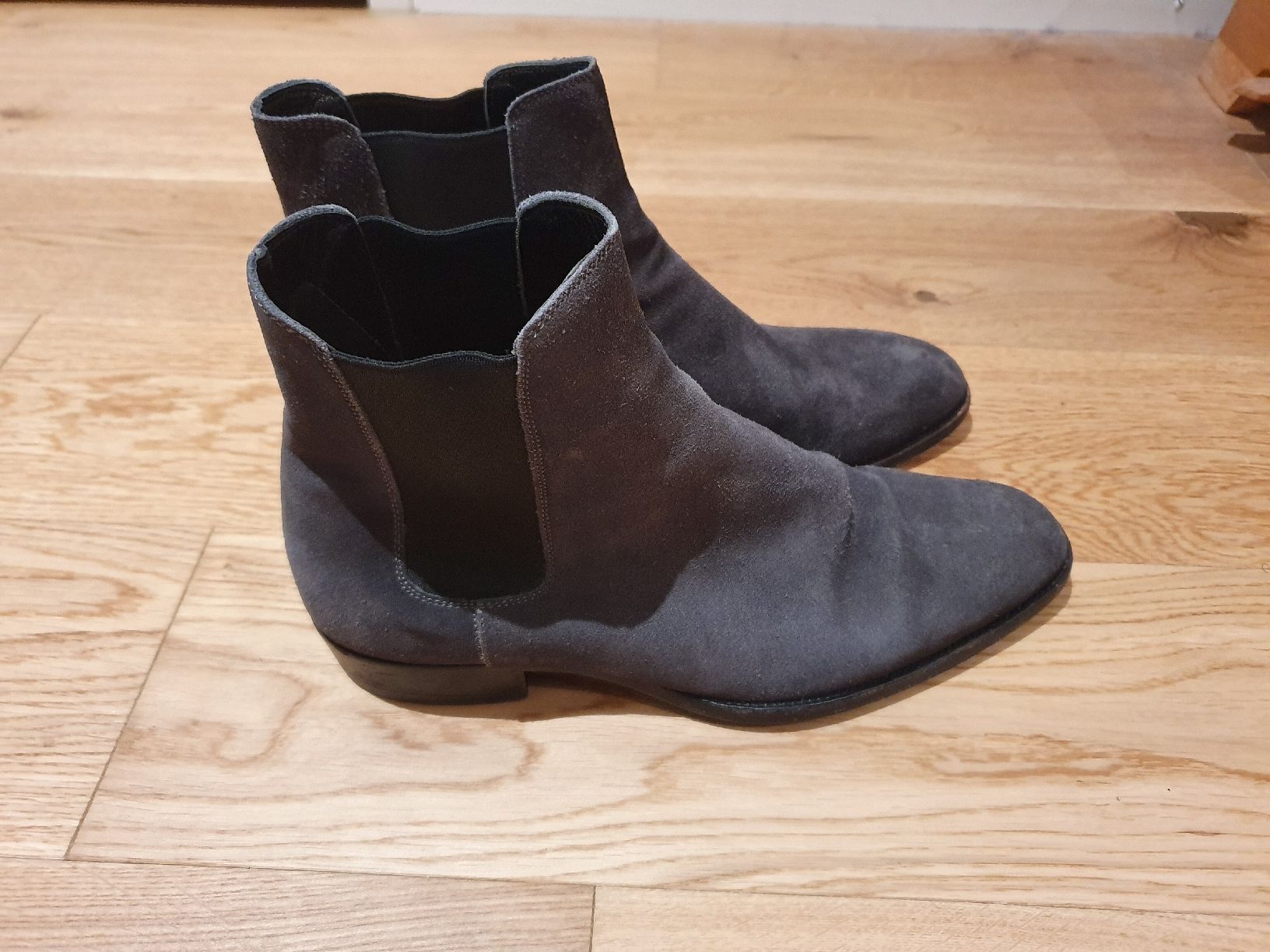 Saint Laurent Scarpe da uomo: Saint Laurent, Chelsea Boots, Schuhe, 40 – Usato da Humlikon venduto da Harvey007 2