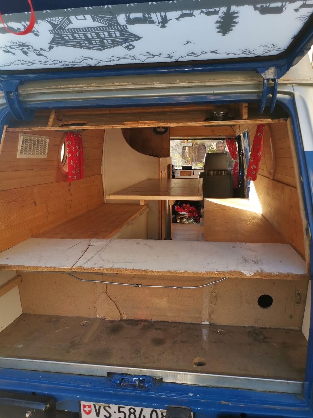 Ford Veicoli da campeggio: Ford Transit Wohnwagen Camper – Usato da Varen venduto da xSSUPx 7