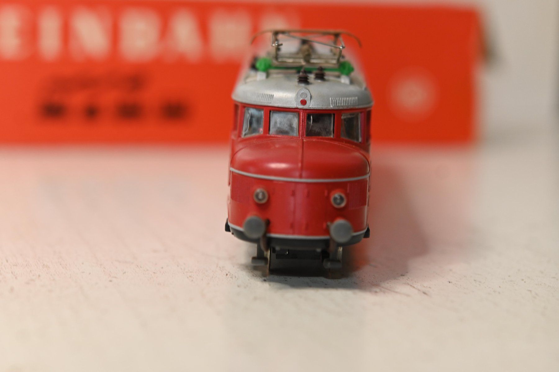 Kleinbahn Modelleisenbahnen: Kleinbahn Roter Pfeil H0/DC mit OVP – Defekt aus Laupen ZH von Zmoewe 4