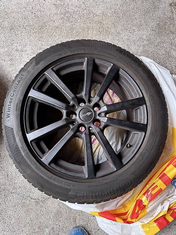 Land Rover Pneus & Kompletträder: Range Rover Sport Winter Räder – Gebraucht aus Flums von mojo265 1