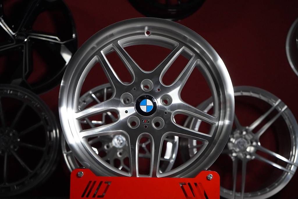 BMW Felgen: BMW Felgen 18 Zoll – Neu und originalverpackt aus Tagelswangen von CH-Tuning_GmbH