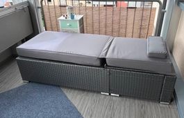 Rattanliege mit Auflagekissen Kopf verstellbar