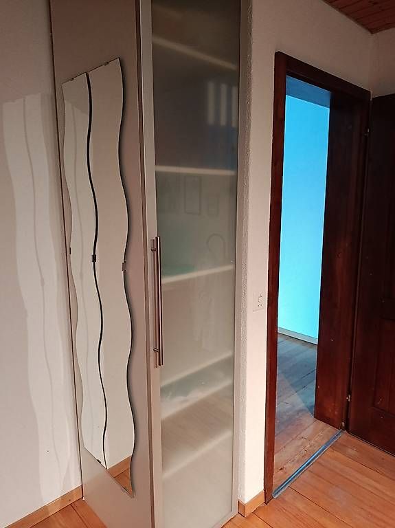 Armadi: Schrank mit Glastür – Usato da Staufen venduto da leo_d5c7 2