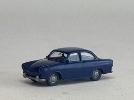 VE1- Roco VW 1500 blau