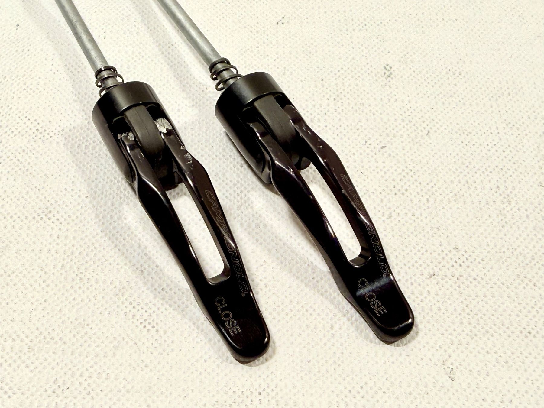 Campagnolo Pezzi di ricambio: Campagnolo Schnellspanner Set 113 Gramm / 2606 – Usato da Luzern venduto da bikeandbeltcom 1