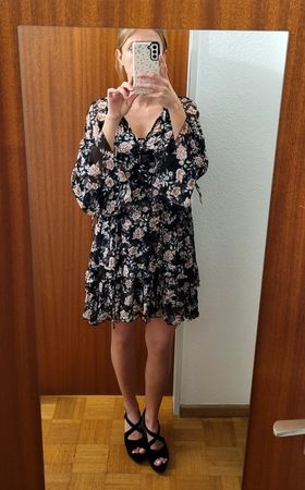 The Kooples Blumen - Kleid Gr. 1, Gr. 36/38