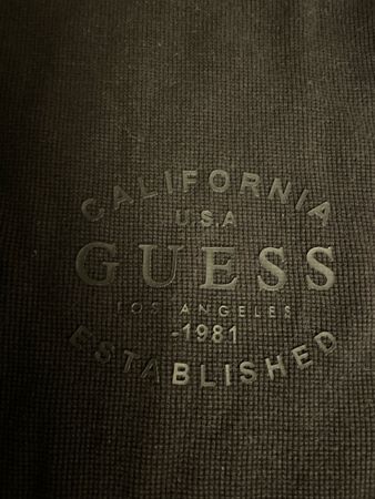 Guess Pullover schwarz Gr. L in gutem Zustand