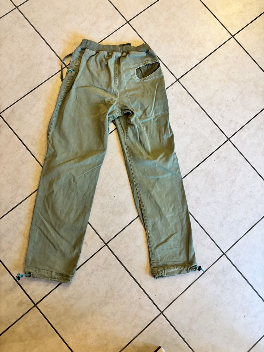 E9 Hosen: Bequeme Freizeit- Boulder- und Kletterhose – Gebraucht aus Schlosswil von wizZzor 2