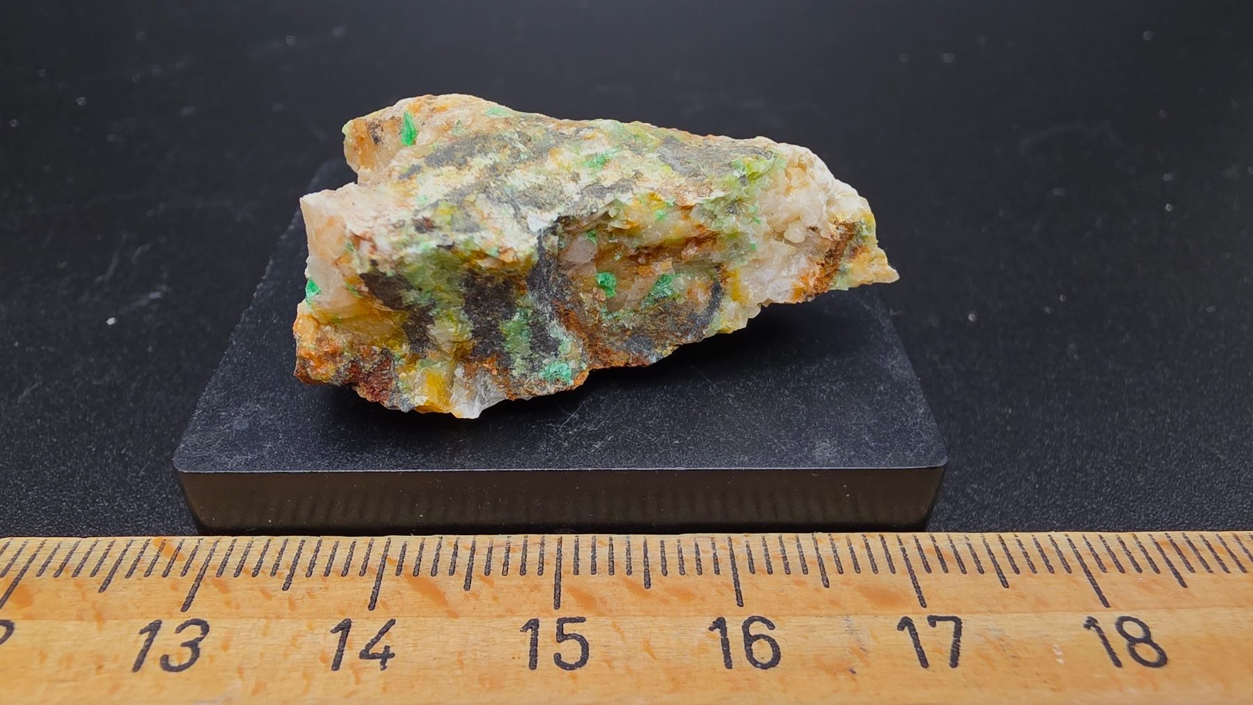Minerali & Pietre curative: Annabergite from Lavrion Mining District, Attica, Greece – Usato da Figino venduto da panshop 5